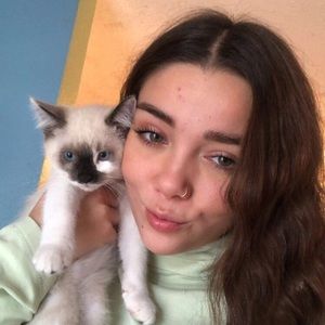 Meet your Posher, Kristina